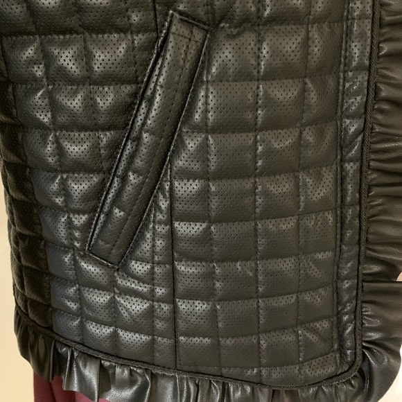 CHICO’S faux leather quilted jacket - Picture 5 of 10